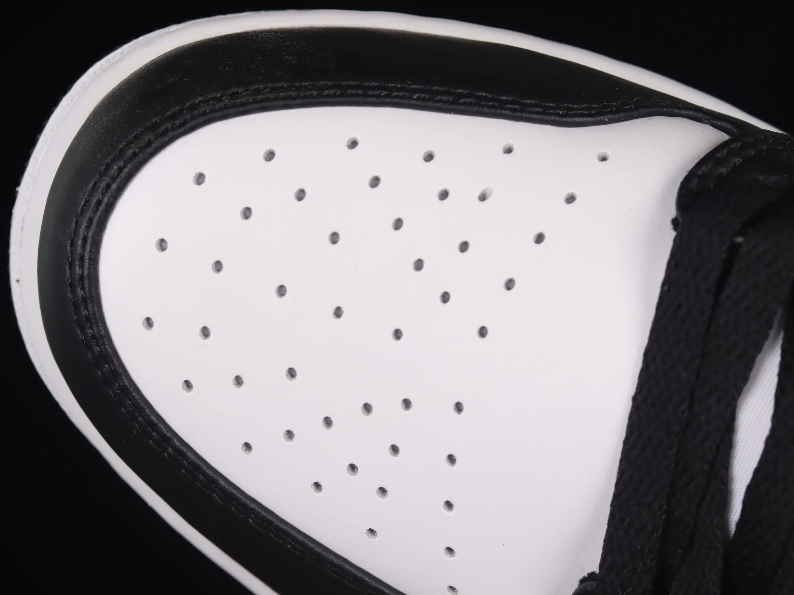 All categories Air Jordan Jordan series basketball shoes Air Jordan 1 Low Air Jordan 1 Low "Panda" AJ1 Joe 1 Panda low-top basketball shoes DC0774-101